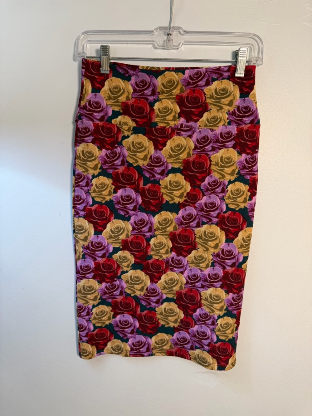 LuLaRoe Multicolor Rose-Print Pencil Skirt — Red, Purple & Gold